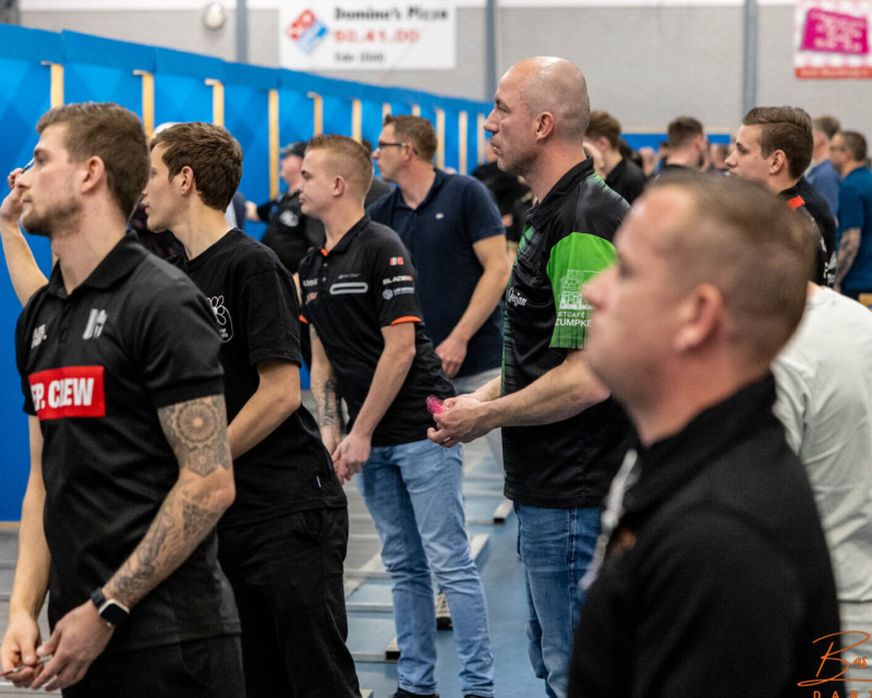 Darters sfeer Bas van den Berk